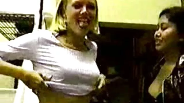 Porno không đăng ký  Rất vui mừng kỷ niệm một năm quan hệ tình dục của họ phim sec ong dit chau