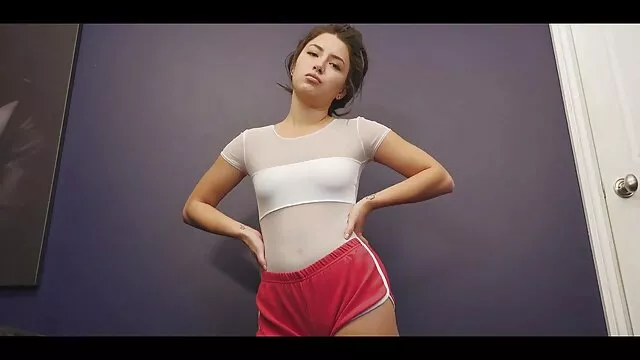 Porno không đăng ký  Sinh viên xinh đẹp ước ao làm xem fim sec thu phim nghiệp dư