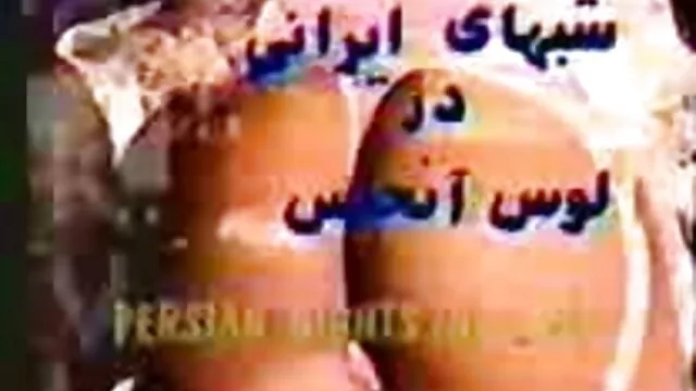 Porno không đăng ký  Anh ta đã lấy nó dưới xem sec nang hàng rào nào?