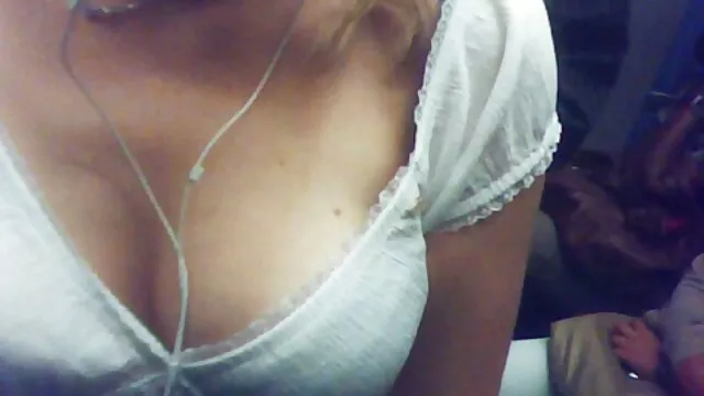 Porno không đăng ký  Sang trọng tình xem sec lau xanh dục với một quyến rũ brunette tại nhà