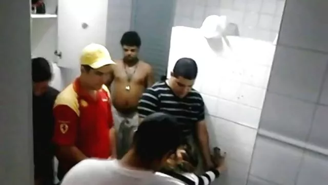 Porno không đăng ký  Phim sex loan luan me xem phil sec va con gai vietsub