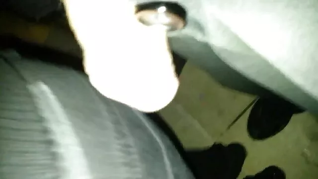 Porno không đăng ký  Đây là những gì một người xem sec hay chồng làm với vợ của mình!