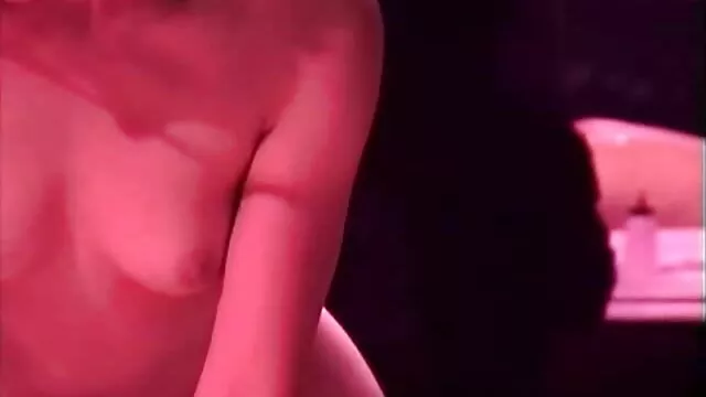 Porno không đăng ký  Wench xem phim sec duc nhuộm nghiệp dư ấn tượng