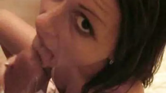 Porno không đăng ký  Con trai phim phimxec và mẹ đeo kính