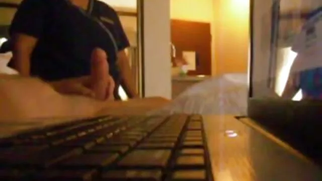 Porno không đăng ký  Unreal vẻ đẹp brunette cảm phiimsec thấy một tinh ranh trong các đít