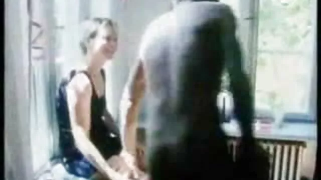 Porno không đăng ký  Fucked phim sec pha chinh một sexy gái điếm trong cả hai lỗ
